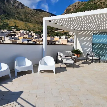 Palazzo Del Golfo Apartment